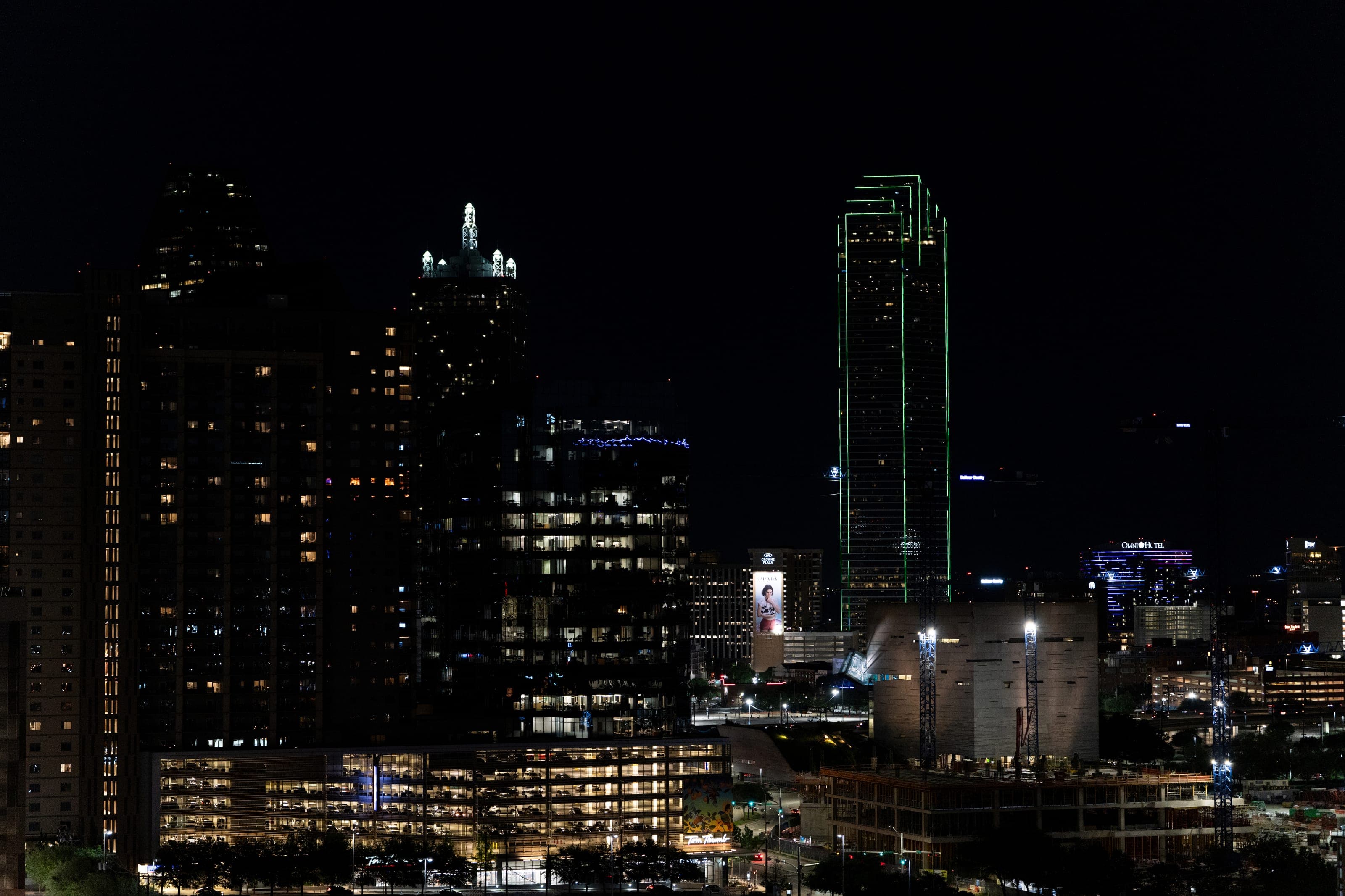 Dallas at Night — photograph 1